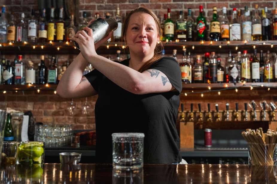 a stir - Bar