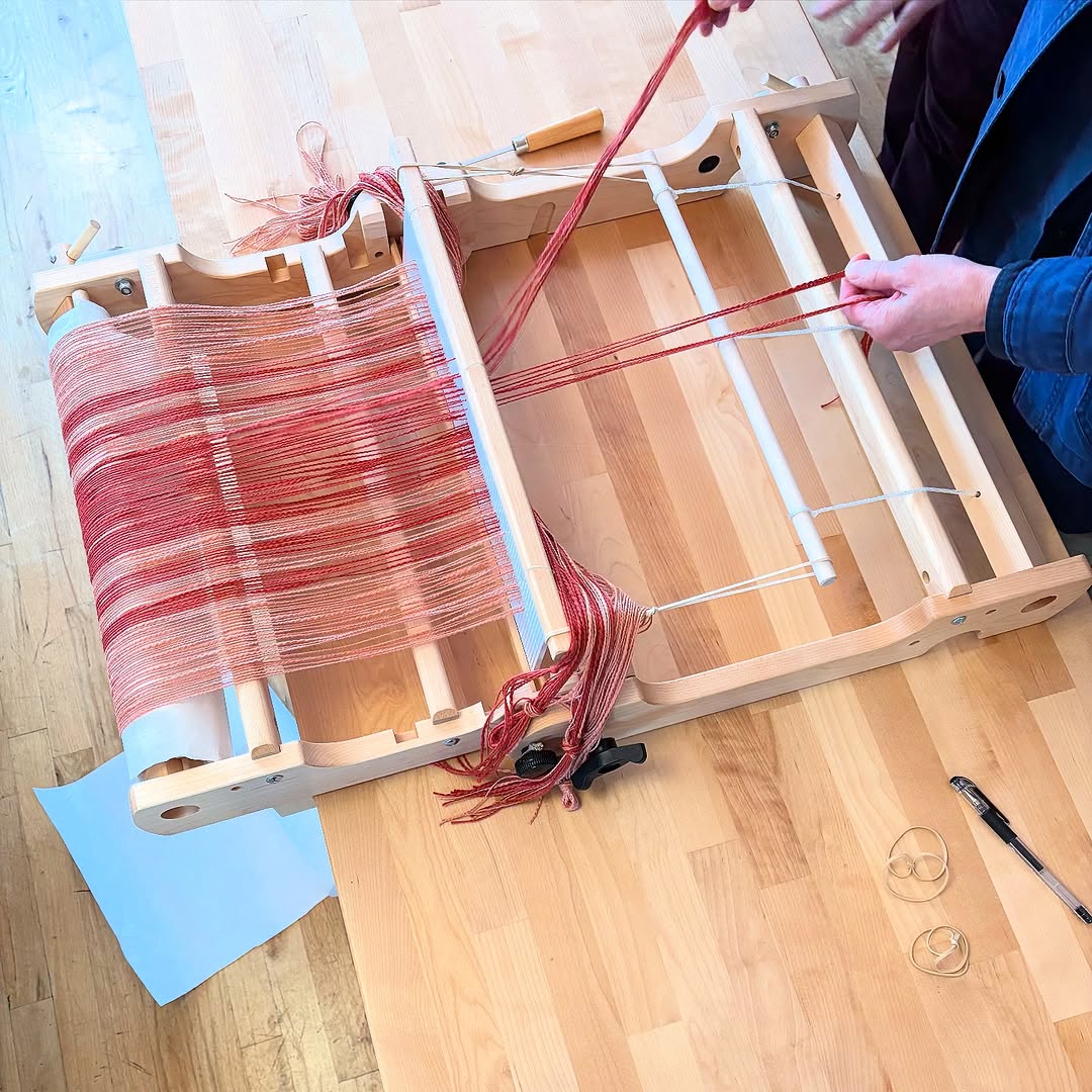 Wool Friends - Wool weaving