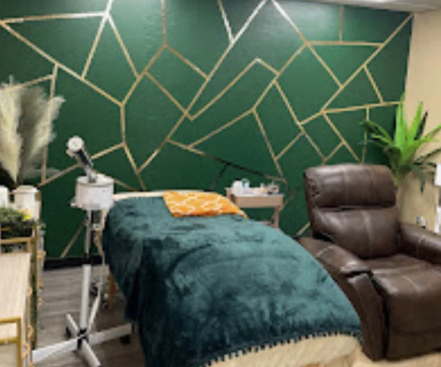 Emluxe Esthetics